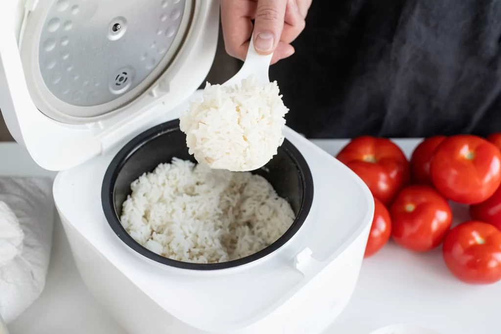 Cuiseur à riz cuve inox : comparatif des 4 meilleurs modèles en